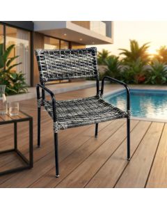 Poltrona Por&atilde; Junco Sint&eacute;tico A&ccedil;o Preto com Bra&ccedil;os para &Aacute;rea Externa Varanda e Piscina - Jatob&aacute;
